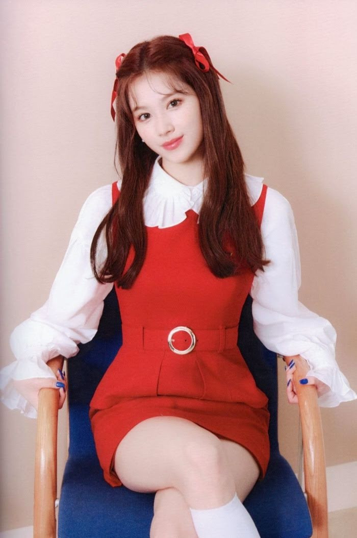 Netizen Hàn năn nỉ stylist cho TWICE “bê” trang phục album phiên bản Retro lên sân khấu ảnh 12