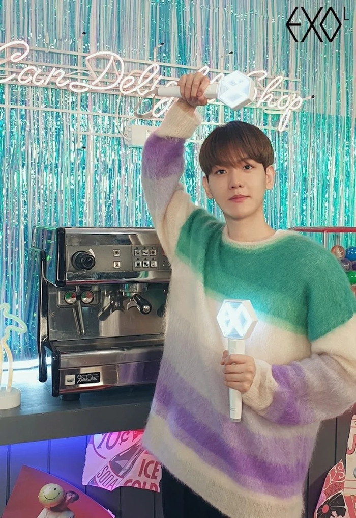 Màn “đụng hàng” gây sốc nhất lịch sử K-Biz: 15 sao Hàn cùng mặc chung 1 mẫu áo len ảnh 6