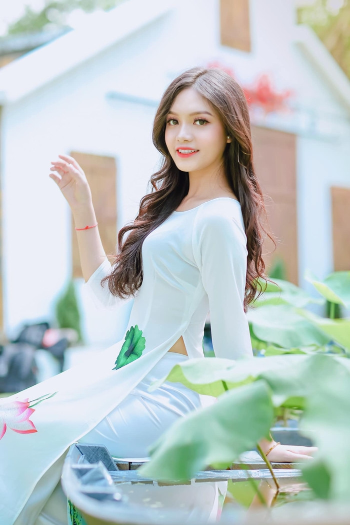 Hoa hậu Việt Nam xuất hiện thí sinh ngoại hình như búp bê Barbie, chiều cao lên tới 1m74 ảnh 4