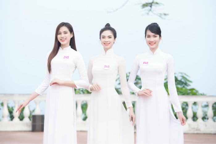 Dàn thí sinh Hoa Hậu Việt Nam 2020 khoe nhan sắc ngọt ngào trước biển trời Vũng Tàu ảnh 4