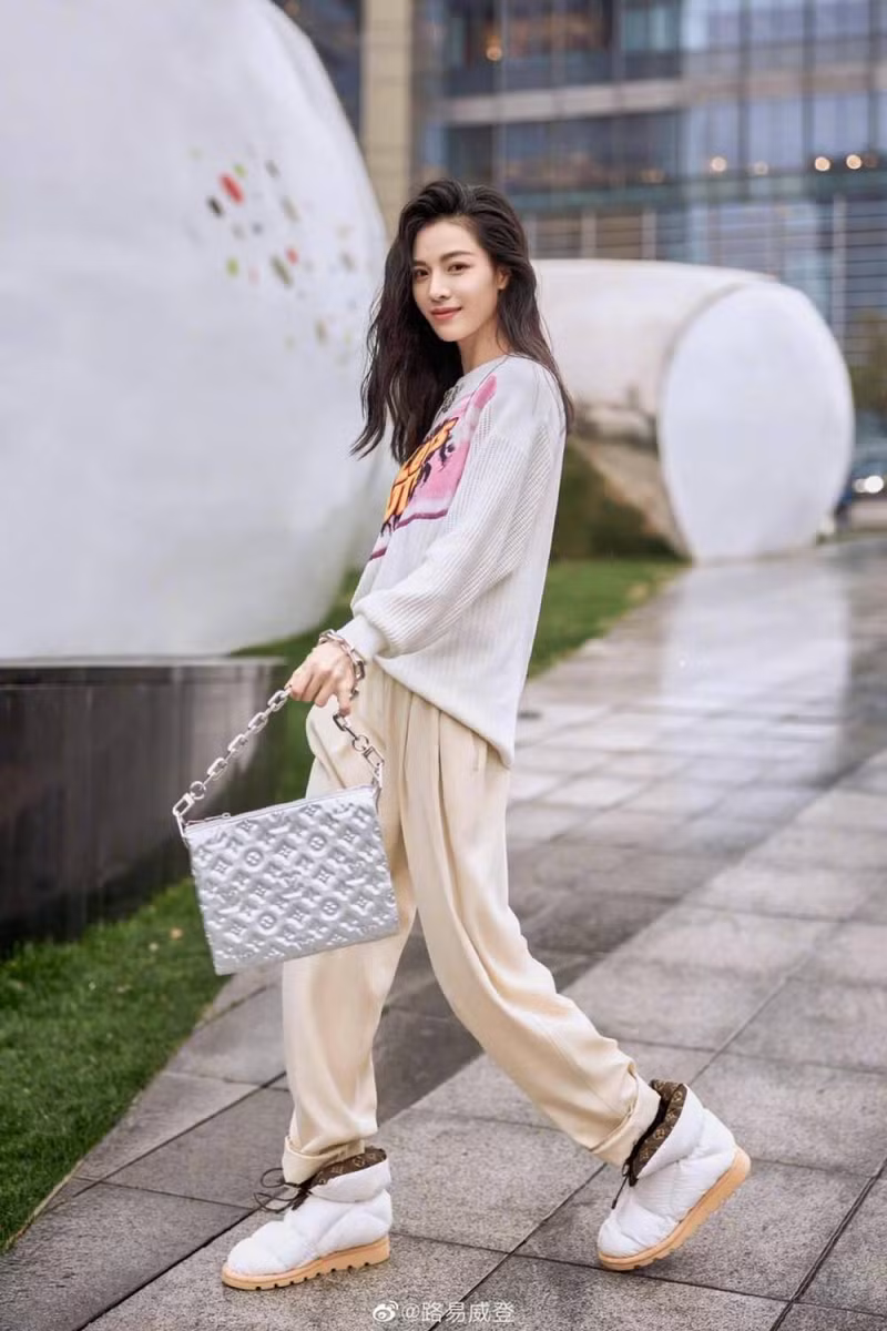 Đặt 3 mỹ nhân C-Biz được chọn làm đại sứ của Louis Vuitton lên bàn cân, ai có khí chất nhất? ảnh 9