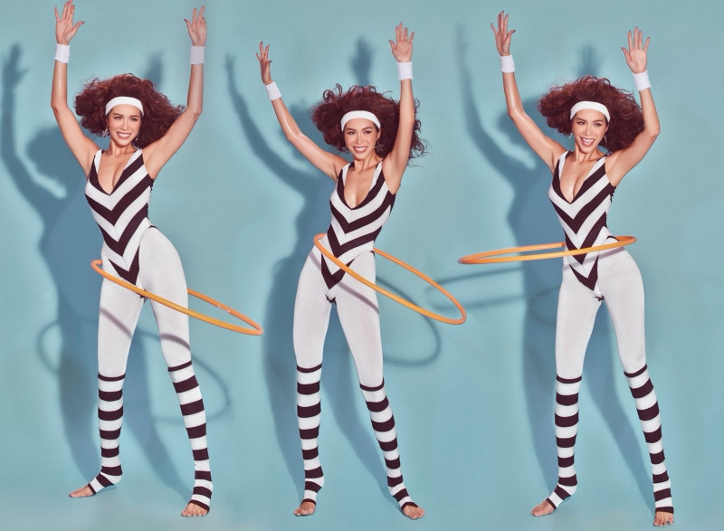 Minh Tú chào năm mới 2021 bằng bộ ảnh thể thao khỏe mạnh vui tươi đậm chất retro ảnh 4