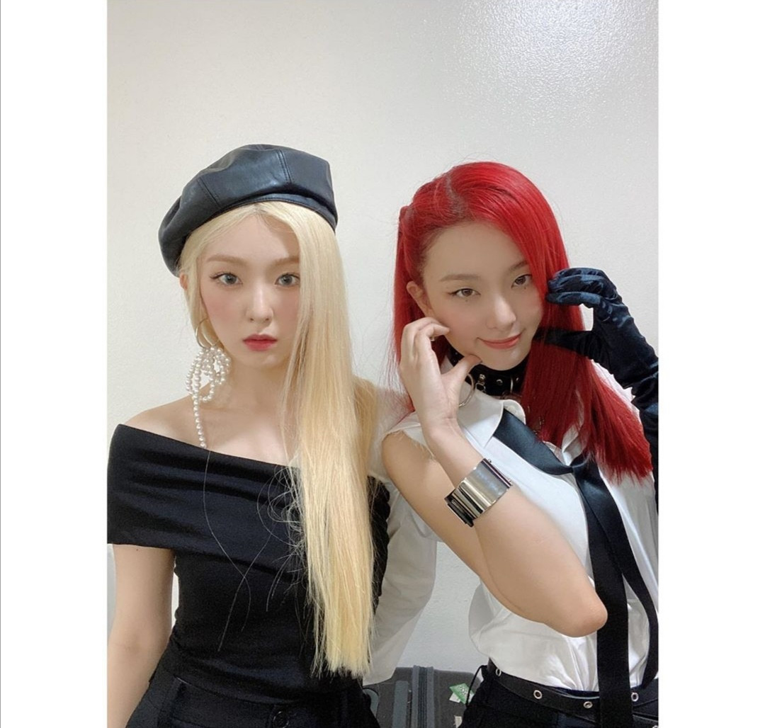 Irene (Red Velvet) hóa búp bê sống với mái tóc bạch kim nhưng lại khiến fan lo lắng ảnh 4