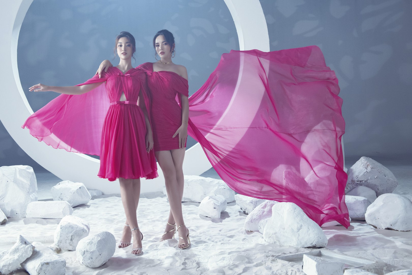 Ngắm 6 Hoa hậu cùng quy tụ trong một khung hình thời trang, khoe sắc vóc đẳng cấp ảnh 2