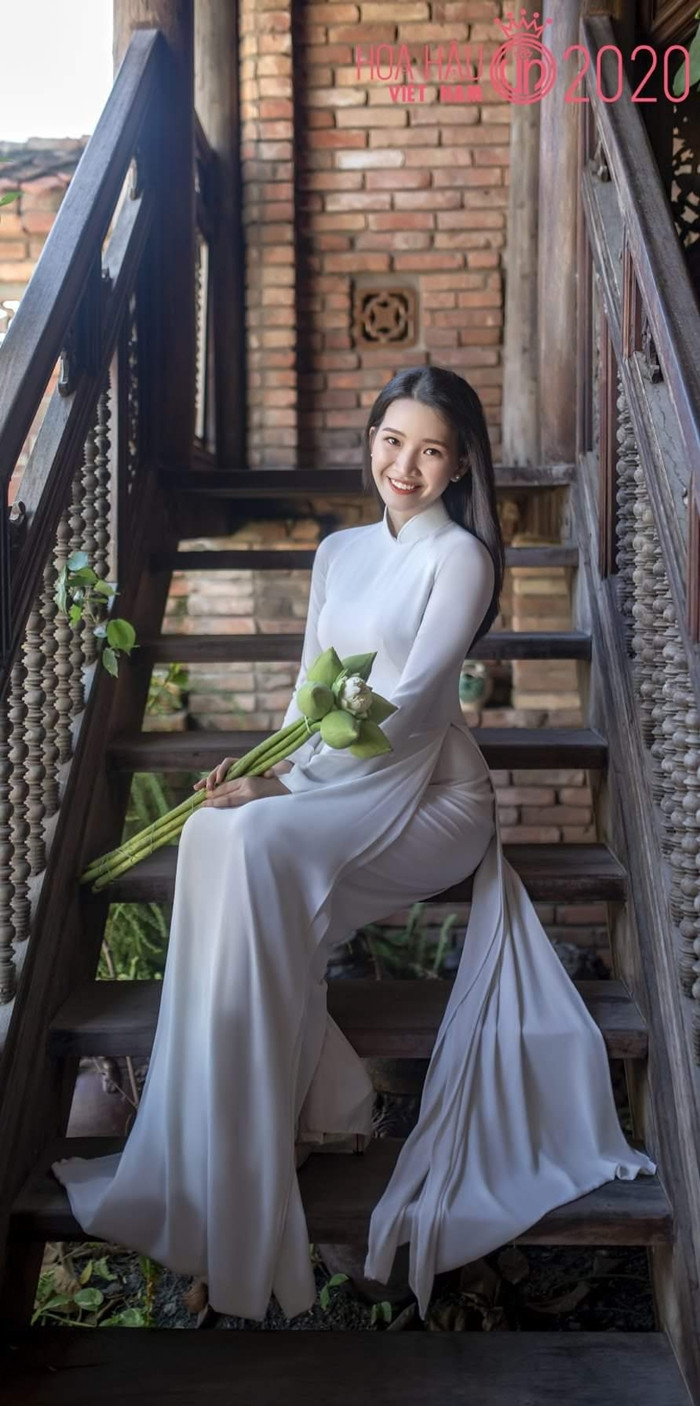 Phương Tuyết - thí sinh Hoa hậu Việt Nam khu vực miền Tây có đôi mắt 1 mí ấn tượng ảnh 6