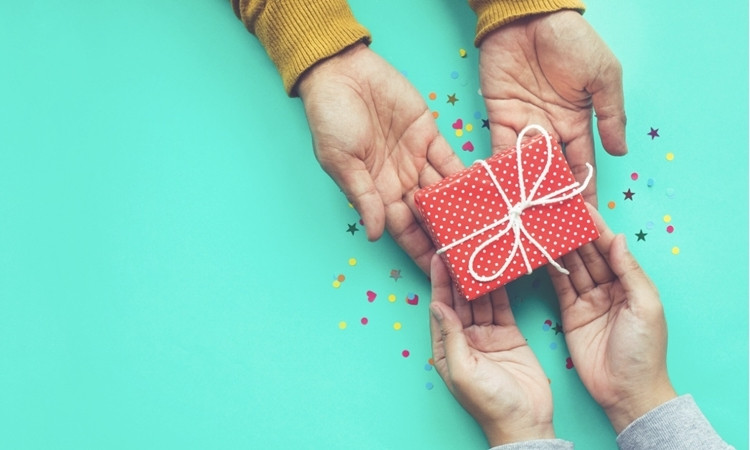 Những món quà giúp bạn “lấy lòng” 12 cung Hoàng đạo nhanh nhất ảnh 6