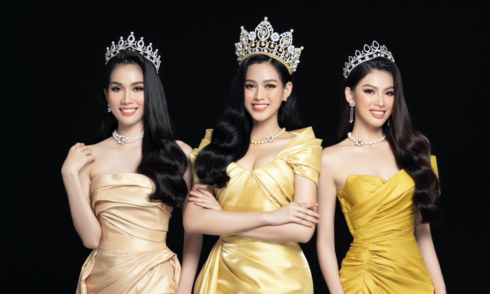 Hoa hậu Đỗ Thị Hà mở màn show thời trang với nhan sắc tựa nàng thơ, ai cũng phải xuýt xoa ảnh 14