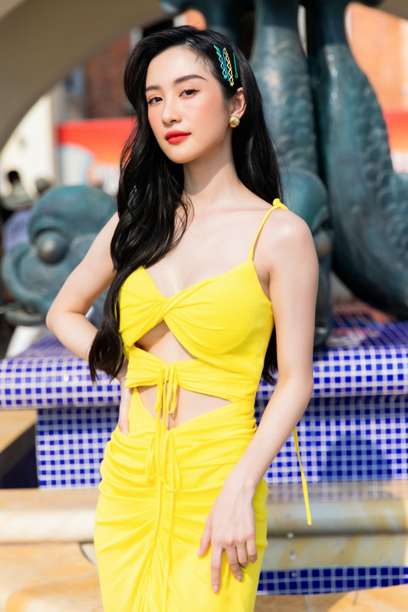 Đỗ Mỹ Linh, Tiểu Vy, Kỳ Duyên cùng dàn Hoa, Á hậu đọ sắc rực rỡ trong gam vàng tươi sáng ảnh 13