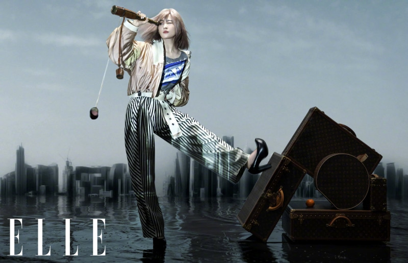 Không còn là “thần tiên tỷ tỷ”, Lưu Diệc Phi gây sốc khi “lột xác” trên bìa ELLE Trung tháng 3 ảnh 3