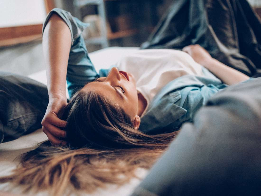 Giúp bạn "thổi bay" những cảm giác khó chịu trước kỳ nguyệt san khi bị PMS tấn công ảnh 1