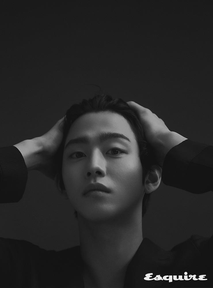 Ahn Hyo Seop - “mỹ nam” sở hữu đôi chân dài tít tắp, hình mẫu bạn trai mới của fangirl ảnh 3