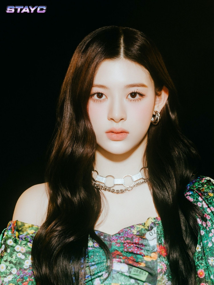 “Cuộc chiến” visual của 3 girl group ra mắt vào tháng 11, netizen Hàn hồi hộp chờ thực tế ảnh 10