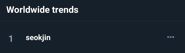 Ảnh teaser của Jin (BTS) lấp lánh toàn đá quý nhưng gây sốc nhất lại là món đồ này ảnh 1