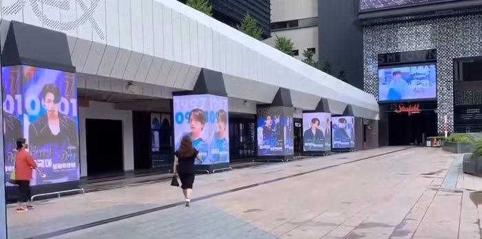 Sốc với màn tổ chức sinh nhật hoành tráng cho Jung Kook (BTS) của ARMY trên toàn thế giới ảnh 2