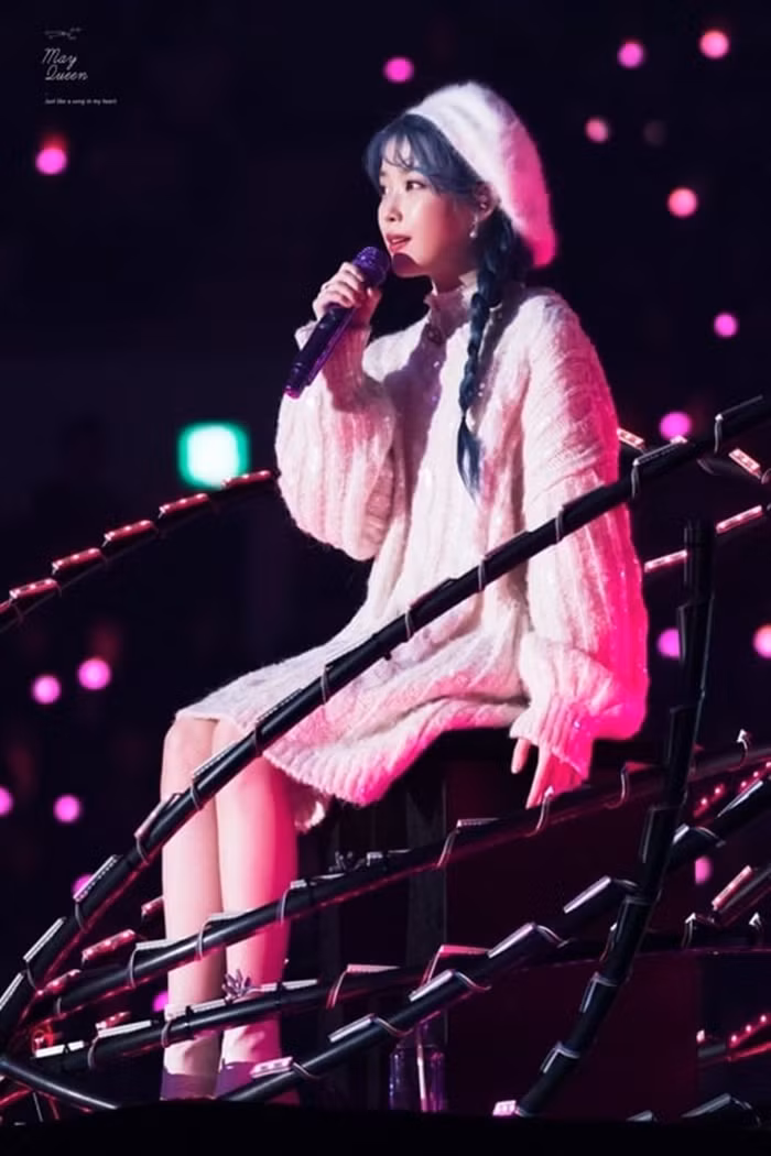 Học ngay các idol K-Pop cách đội mũ beret, chiếc mũ được yêu thích nhất trong mùa Đông ảnh 7