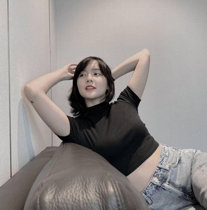 So sánh visual 2 sao nữ được Sơn Tùng follow: Thiều Bảo Trâm được khen nhỉnh hơn Hải Tú ảnh 8