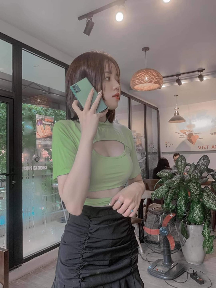 Ngắm gu thời trang của TikToker Mèo Sao Hỏa, bánh bèo mà xinh như hotgirl Hàn ảnh 2