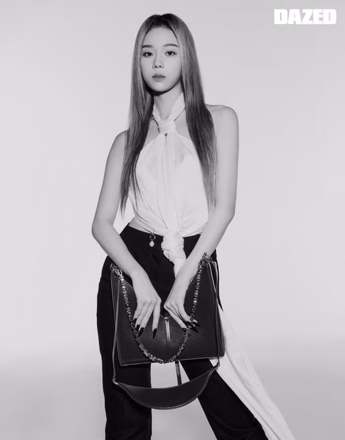 aespa tung bộ ảnh từng thành viên trên DAZED Hàn, netizen “cạn lời” vì các cô gái toàn mặc lại đồ của nhau ảnh 7