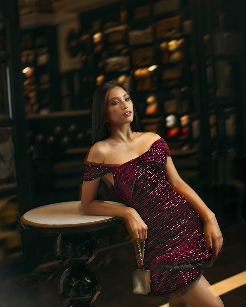 Ngắm Hoa hậu Tiểu Vy đẹp xuất thần trong bộ sưu tập mới của NTK Lê Thanh Hòa ảnh 5