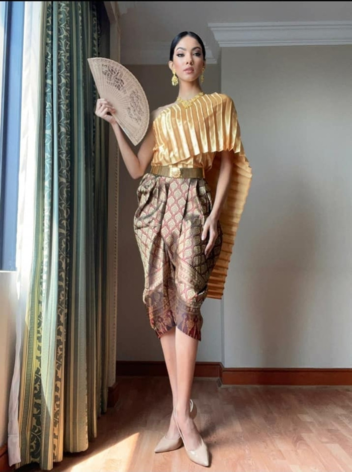 Ngắm nhan sắc vô cùng sắc sảo của đối thủ ở cùng phòng với Á hậu Ngọc Thảo ảnh 7