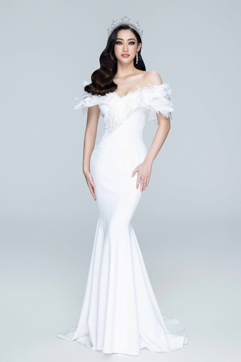 Hoa hậu Lương Thùy Linh cùng 2 Á hậu đọ sắc trong bộ ảnh khởi động Miss World Vietnam 2021 ảnh 6