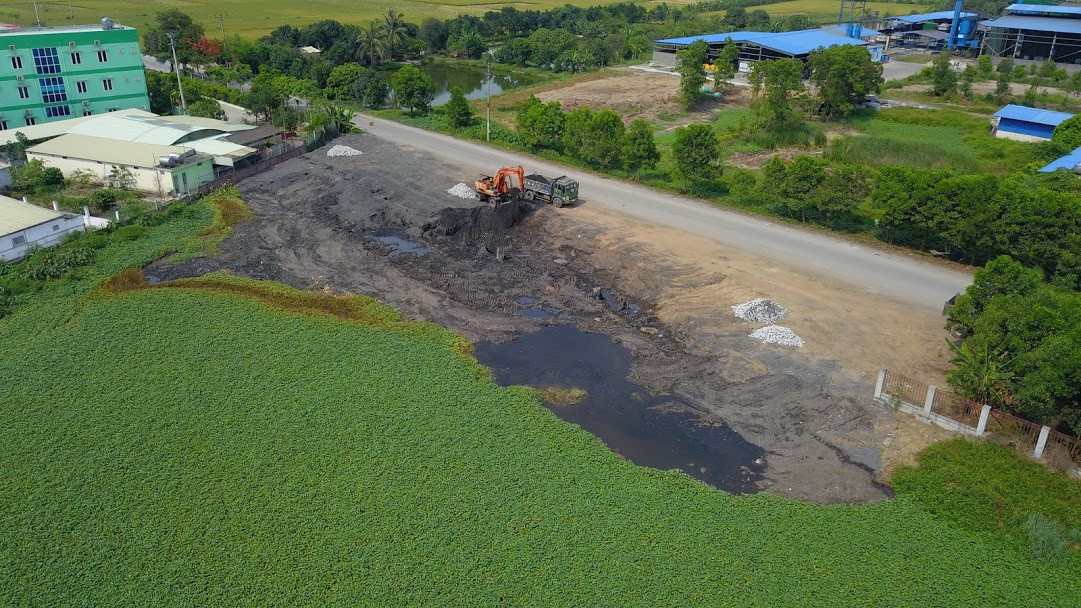 Nhà máy xử lý rác đổ thải trái phép: Có dấu hiệu xóa hiện trường? ảnh 1