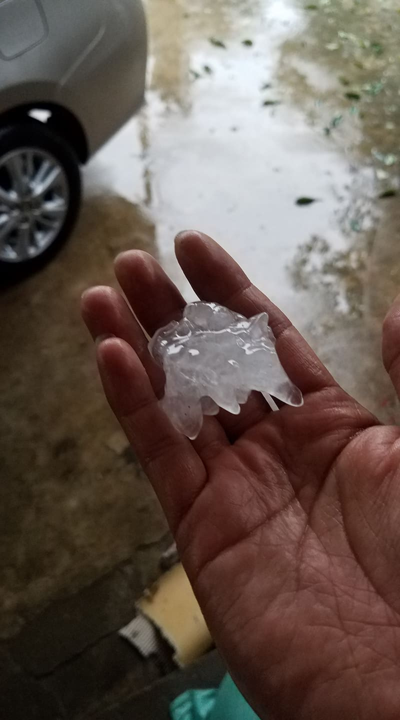 Trưa 30 Tết, nhiều địa phương bất ngờ có mưa đá ảnh 1