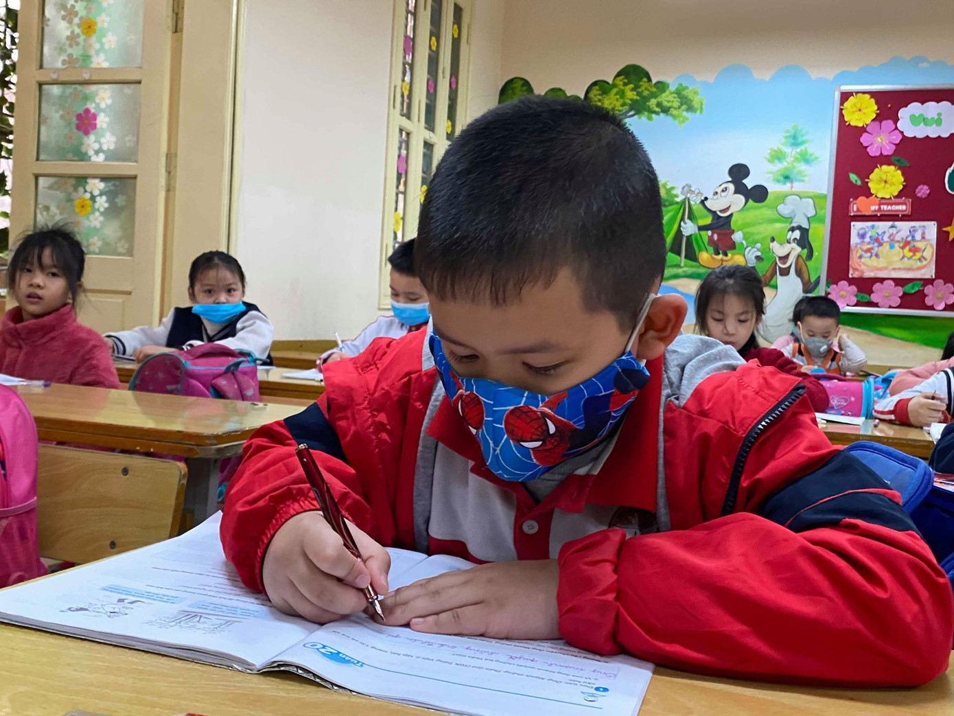 Hà Nội cho học sinh tiếp tục nghỉ đến hết ngày 23/2 ảnh 6