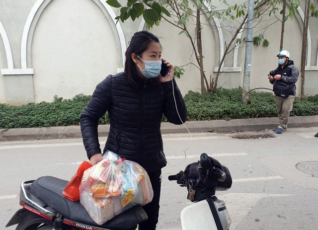 COVID-19 nhanh chóng thâm nhập trường học, hàng loạt học sinh phải cách ly ảnh 1