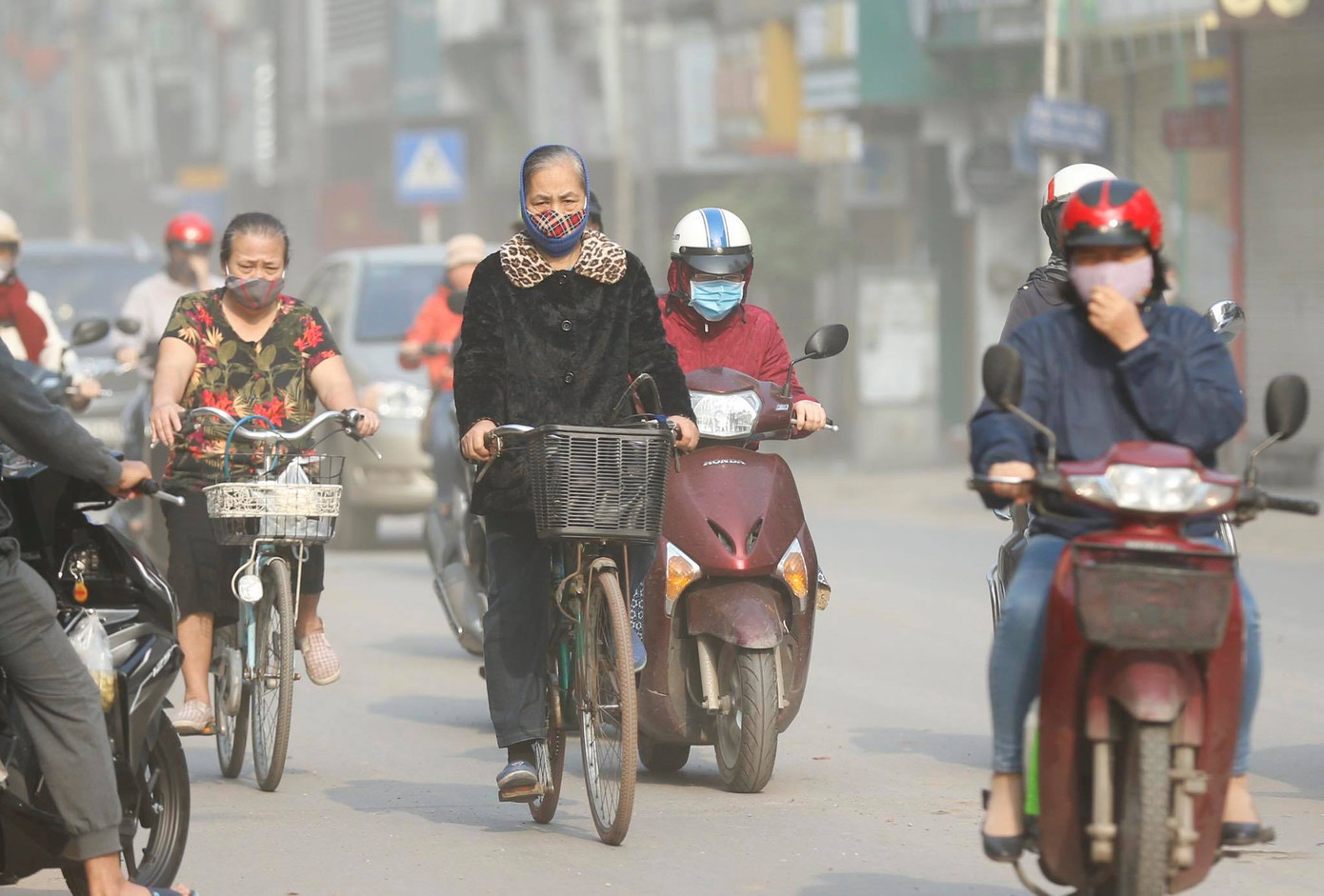 Hà Nội lại ô nhiễm không khí nghiêm trọng ảnh 1