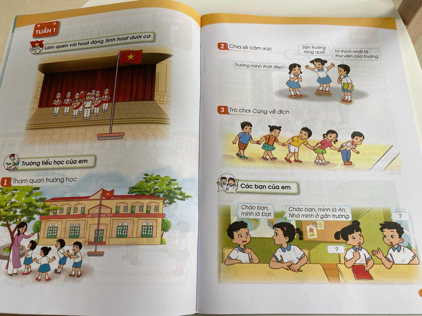 Hé lộ những trang đầu tiên trong bộ sách giáo khoa mới ảnh 4