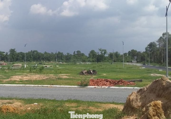 Bình Dương nở rộ hàng loạt công trình 'khủng' xây dựng không phép ảnh 1