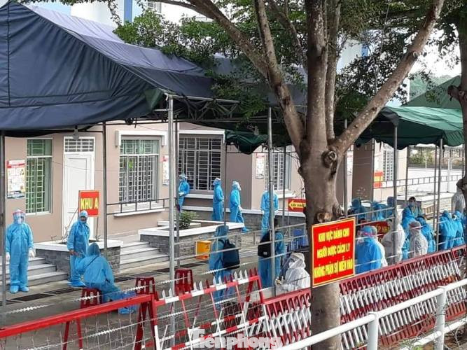 Bình Dương cách ly hơn 300 người về từ vùng dịch ảnh 3