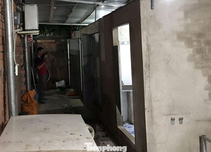 Kinh hoàng 3 người bị chém thương vong tại quán ăn ở Bình Dương ảnh 1