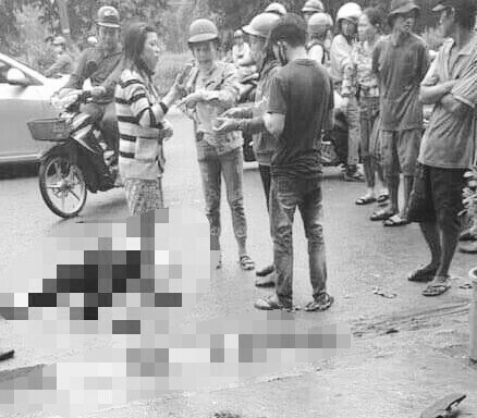 Mâu thuẫn xếp hàng, 2 người bị đâm thương vong ảnh 1