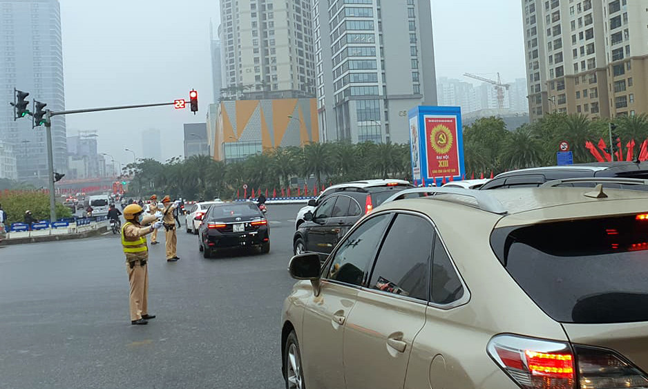 Đảm bảo giao thông xuyên suốt trên các tuyến đường phục vụ Đại hội XIII ảnh 4