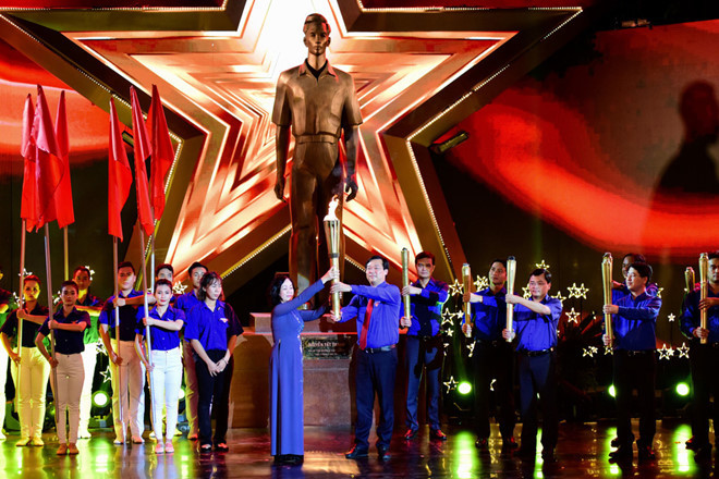 10 sự kiện, hoạt động tiêu biểu trong công tác Đoàn, phong trào TTN năm 2019 ảnh 1