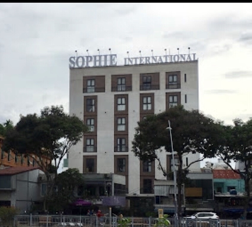 Thẩm mỹ viện Sophie tiếp nhận hút mỡ bụng cho thai phụ đã bị đóng cửa ảnh 1