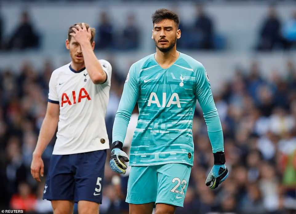 Kết quả Ngoại hạng Anh: Chelsea vào top 4, Tottenham sa lầy ảnh 1