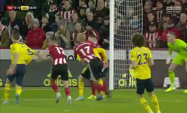 Thua sốc đội mới thăng hạng, HLV Arsenal đổ tại... VAR ảnh 1