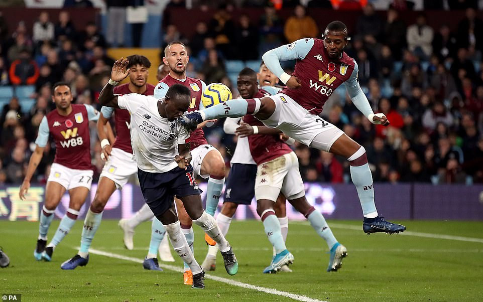 Liverpool, Man City rủ nhau thắng ngược phút chót ảnh 1