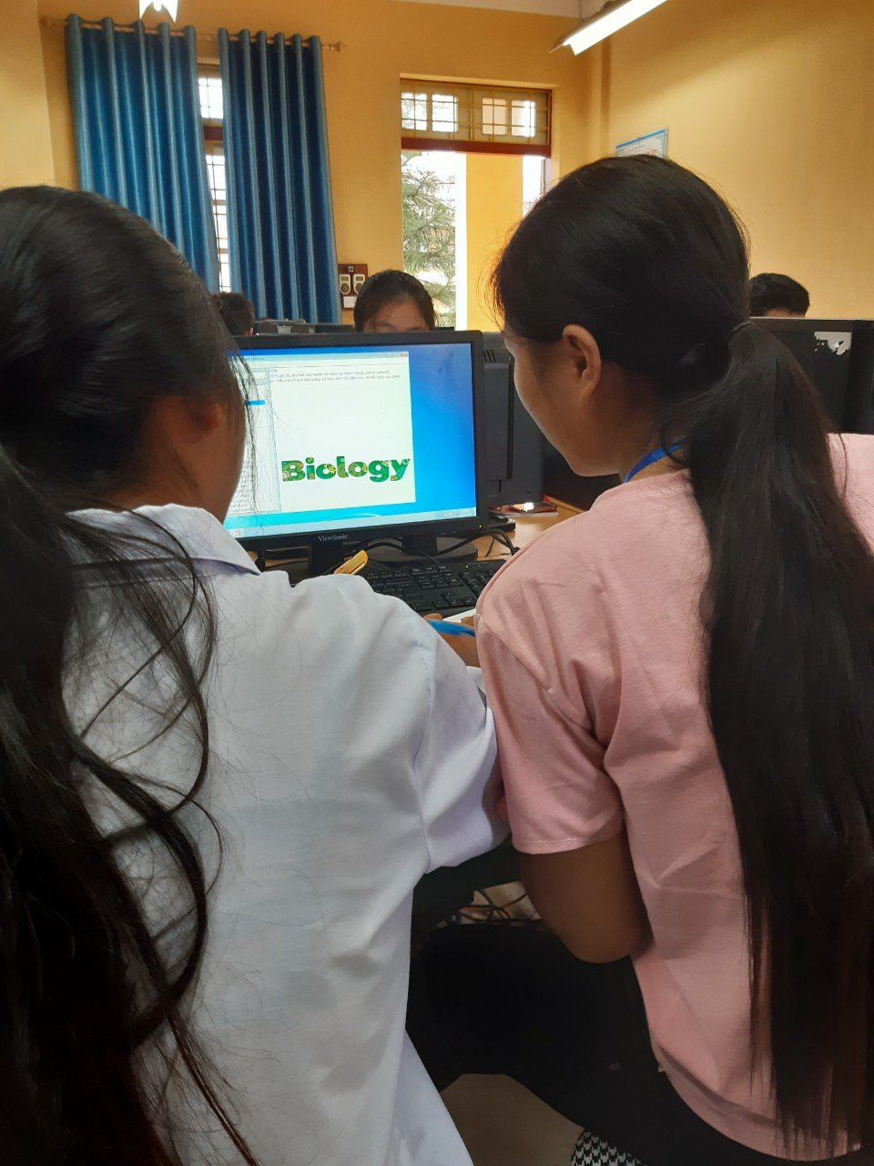 Ứng dụng từ điển thuật ngữ sinh học của cô giáo vùng cao ảnh 1