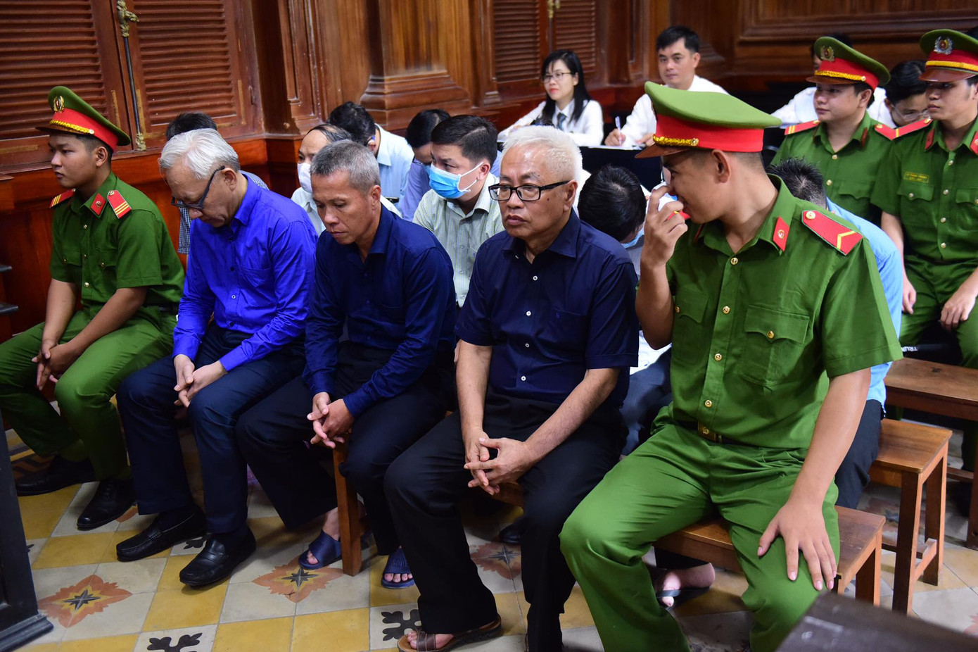 Cựu Tổng giám đốc Trần Phương Bình bị đề nghị tù chung thân ảnh 1