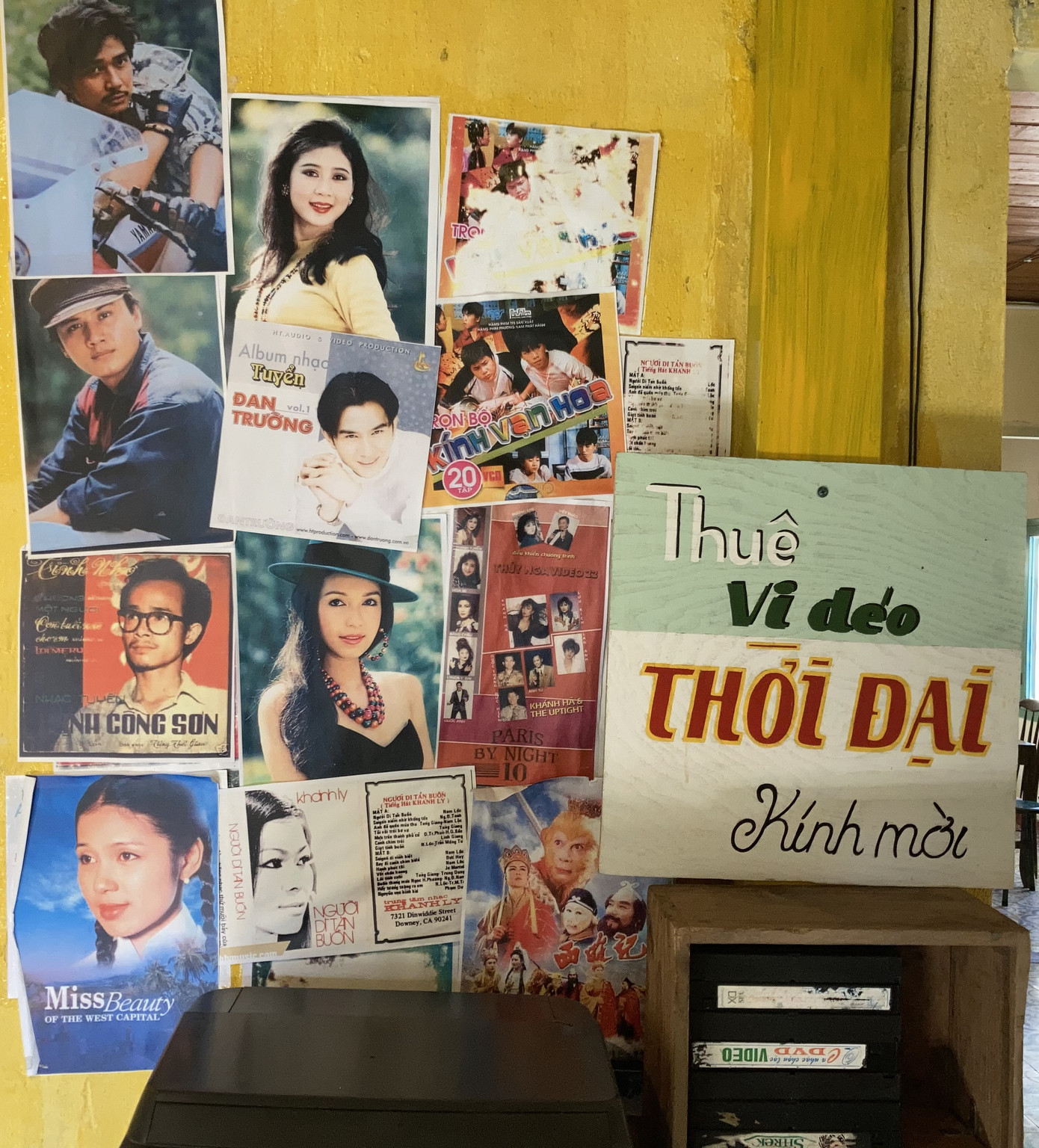 Giới trẻ Sài Gòn “sốt xình xịch” với quán cà phê phong cách Vintage & Retro ảnh 3