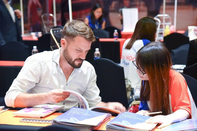 11 cơ sở đại học tham gia triển lãm trực tuyến du học Pháp ảnh 1