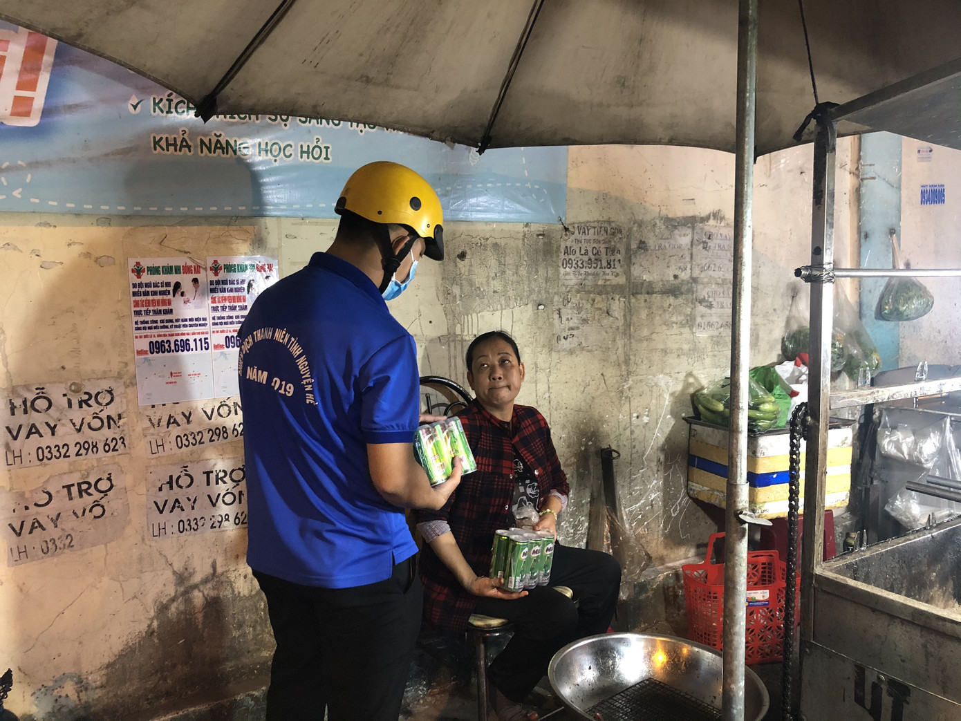“Màu áo xanh” sẻ chia trong Tháng Thanh niên ảnh 5