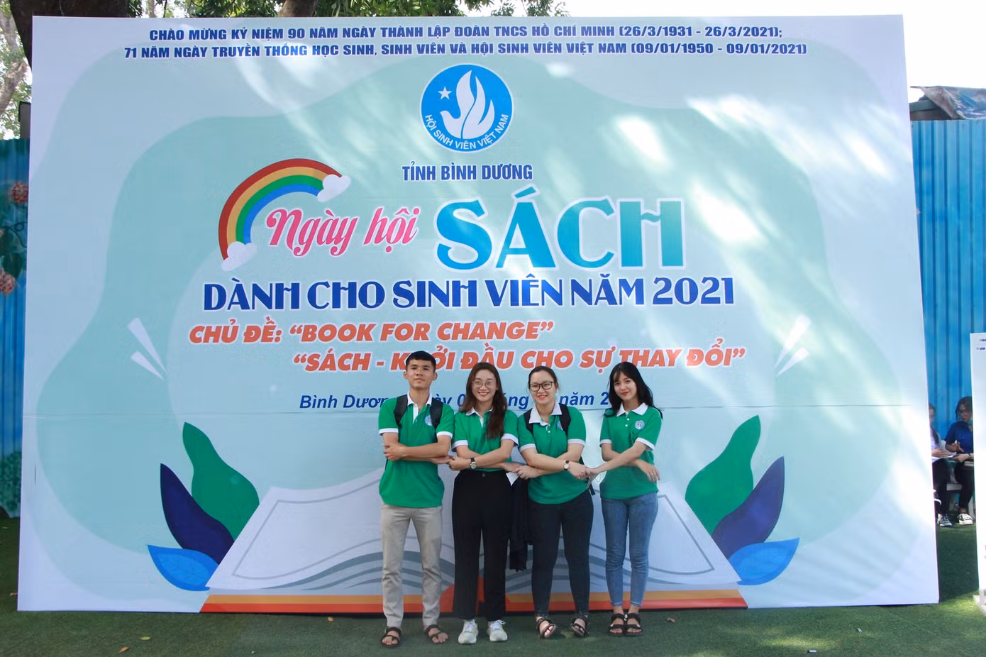 Bình Dương tổ chức nhiều hoạt động chào mừng 71 năm Ngày truyền thống Học sinh, sinh viên ảnh 2
