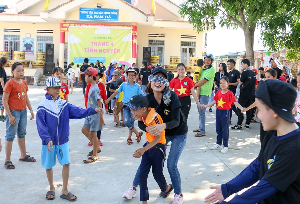 Rộn ràng “Tháng Tư tình nguyện” ảnh 4