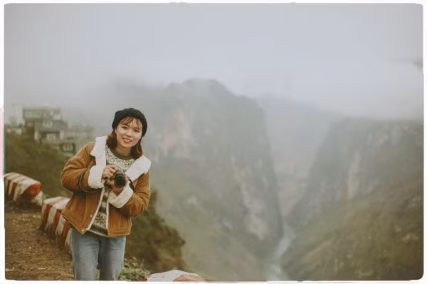 Xúc động bộ ảnh “câu chuyện đặc biệt hai mẹ con” của nữ nhiếp ảnh gia Quảng Ngãi ảnh 1