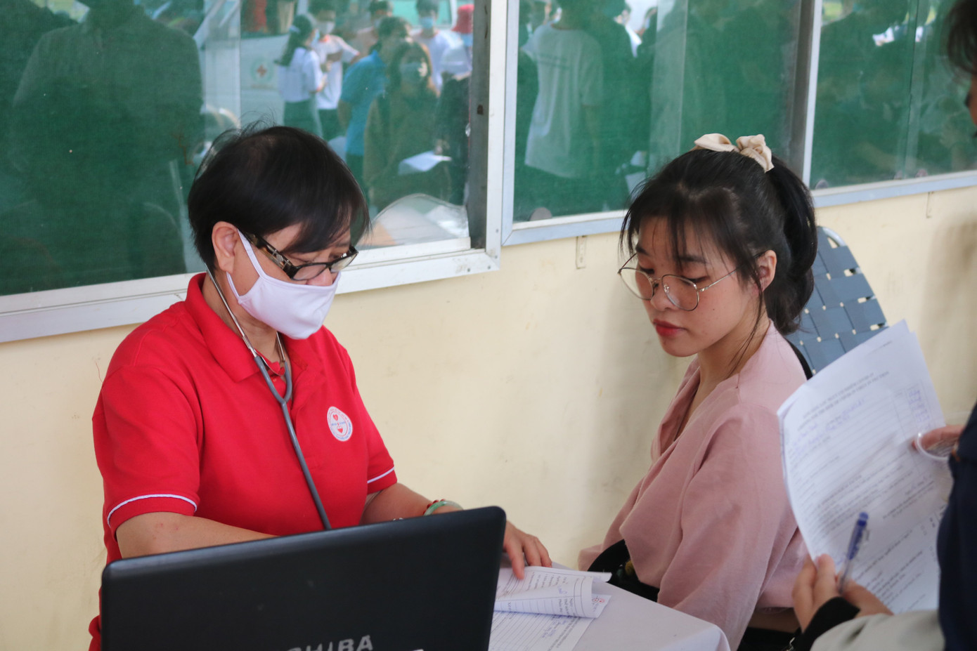 Hội Sinh viên trường ĐH KHTN (ĐHQG TP. HCM) tổ chức chương trình hiến máu tình nguyện ảnh 9